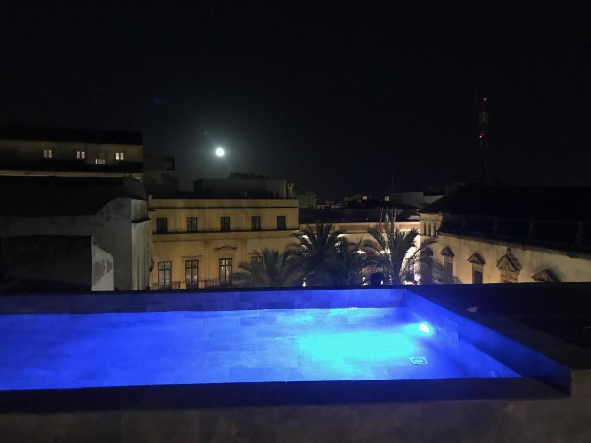 Casa Palacio En Jerez De La Frontera Con Piscina Privada Екстериор снимка